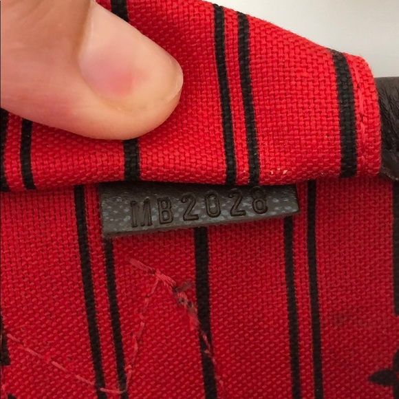 Louis Vuitton Neverfull Pm - Picture 5 of 8